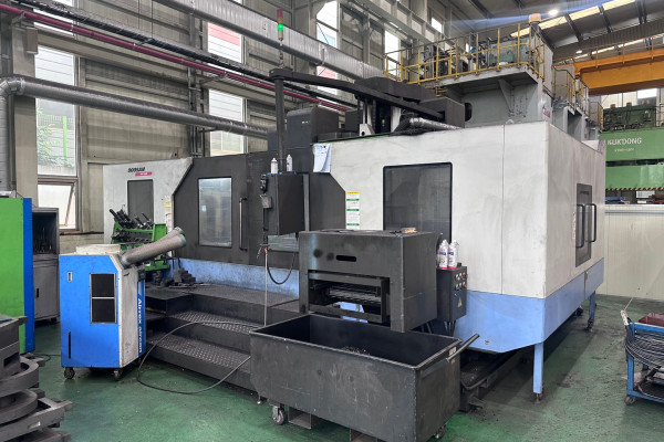 두산머시닝센터 VM1260